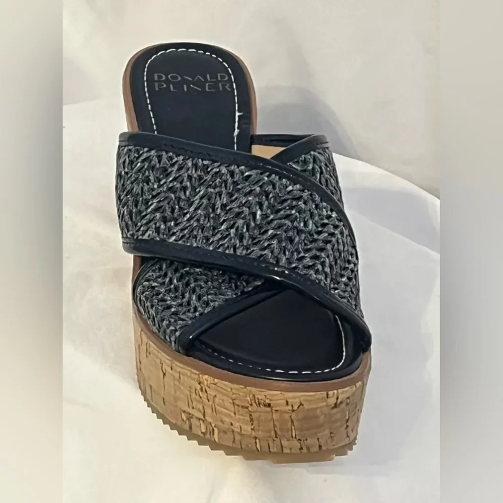 Donald J. Pliner Ilonar Navy Raffia Platform Sandals - Size 10